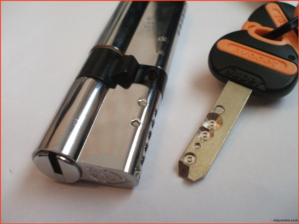 Handle Your Locksmithing Troubles Like A Pro With These Tips